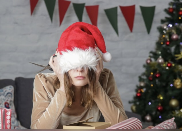 Navigating the Holidays With ADHD Tendencies: A Calmer Way to Move Through the&nbsp;Season
